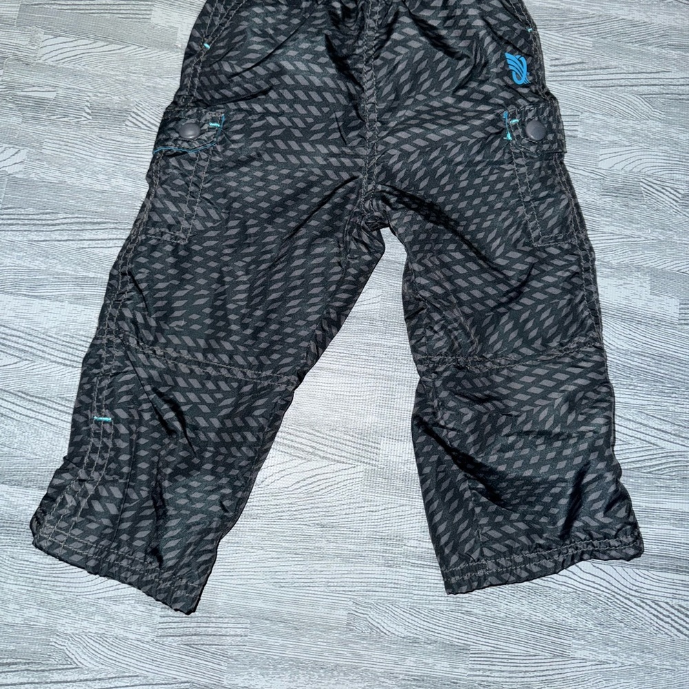 Oshkosh Black and Gray Patterned Pants